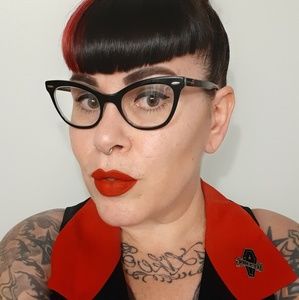 Meet your Posher, Starr